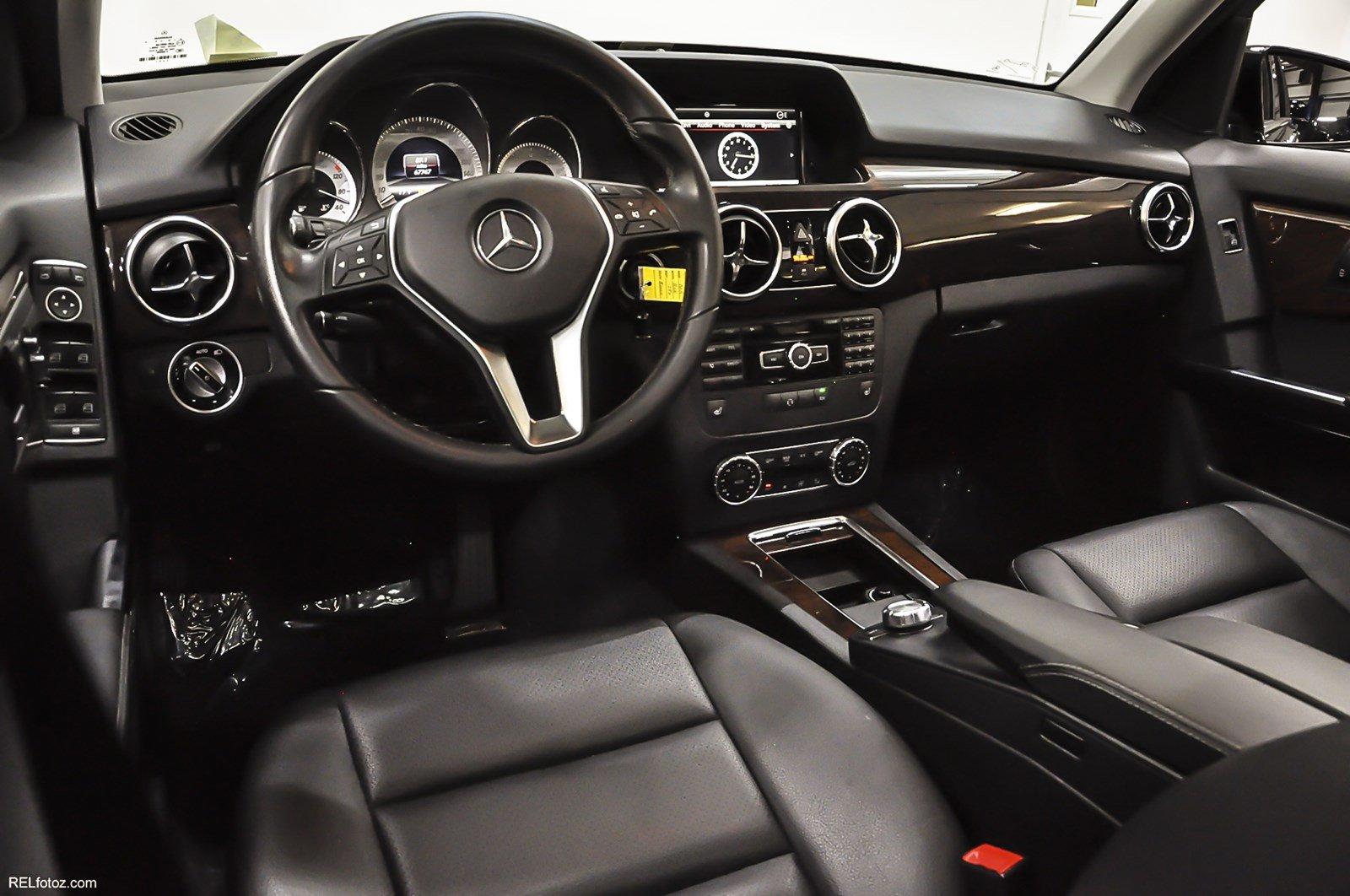 Used 2013 Mercedes-Benz GLK-Class GLK 350 for sale Sold at Gravity Autos Marietta in Marietta GA 30060 9