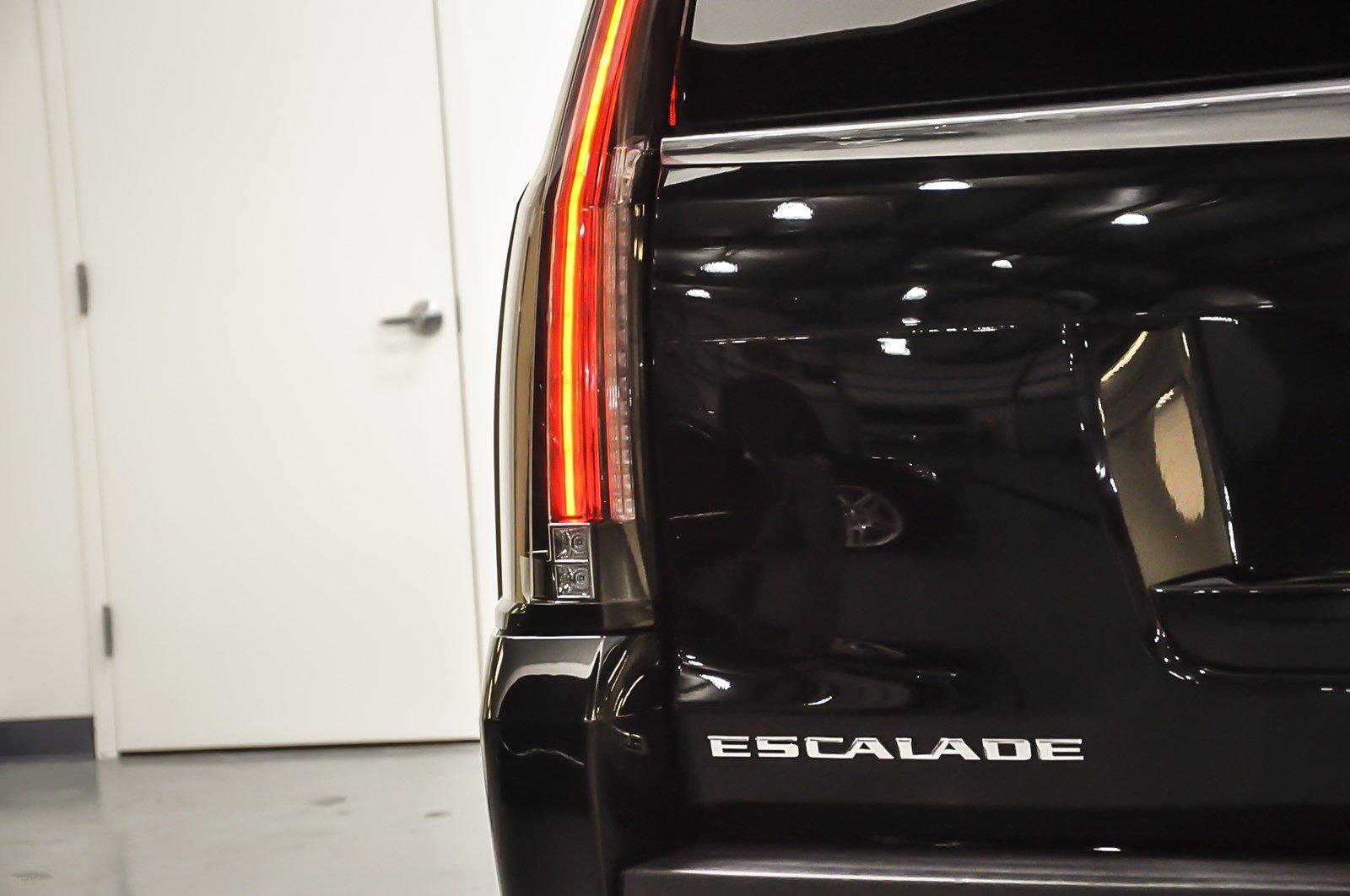 Used 2015 Cadillac Escalade Luxury for sale Sold at Gravity Autos Marietta in Marietta GA 30060 6