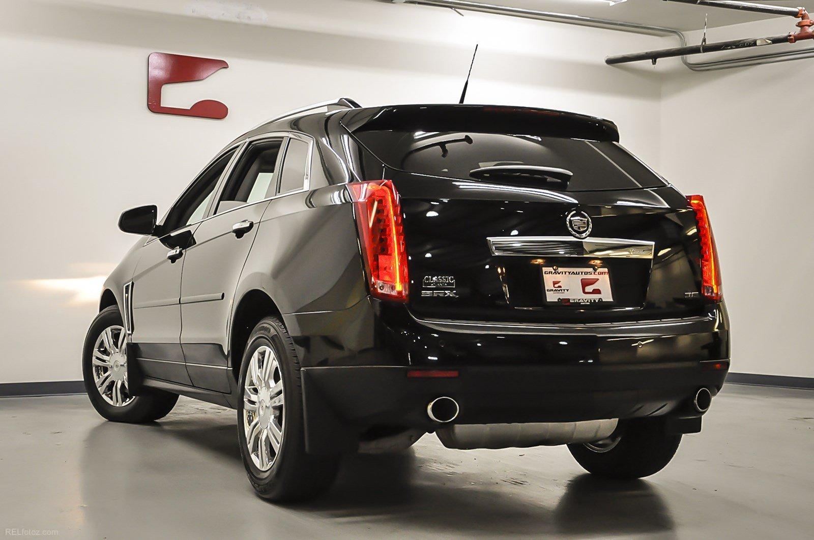 Used 2013 Cadillac SRX Luxury Collection for sale Sold at Gravity Autos Marietta in Marietta GA 30060 3