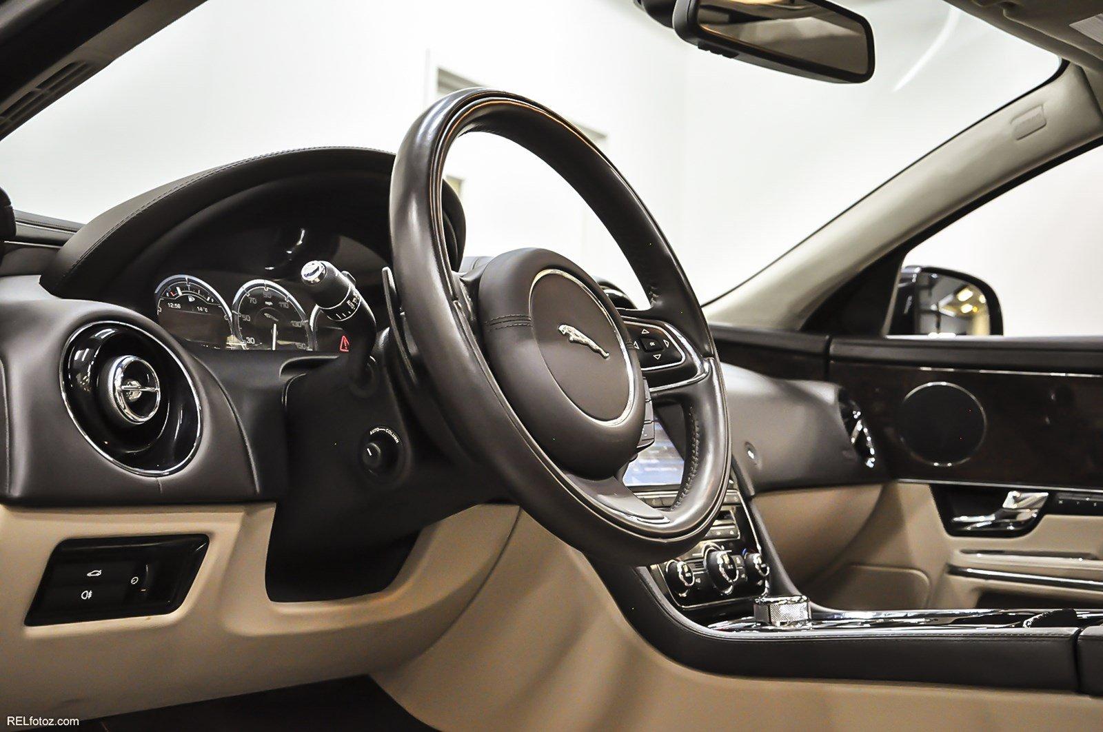 Used 2011 Jaguar XJ for sale Sold at Gravity Autos Marietta in Marietta GA 30060 11