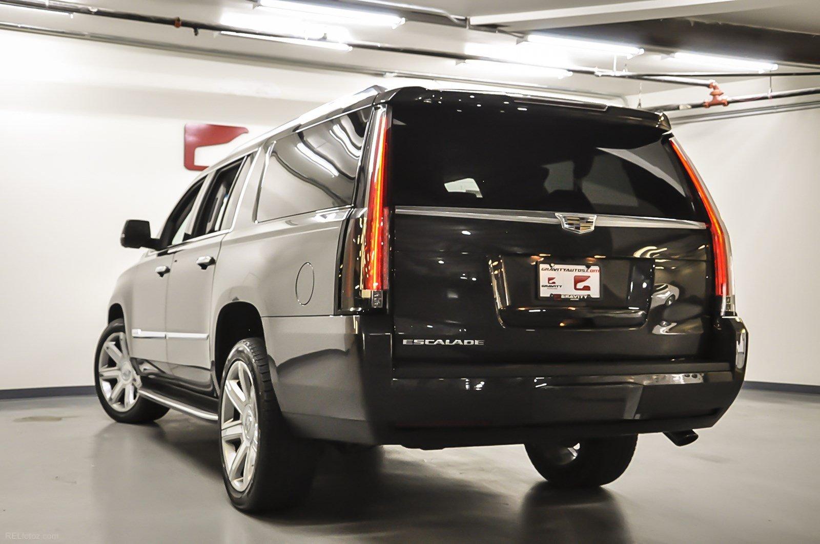Used 2015 Cadillac Escalade ESV Luxury for sale Sold at Gravity Autos Marietta in Marietta GA 30060 3