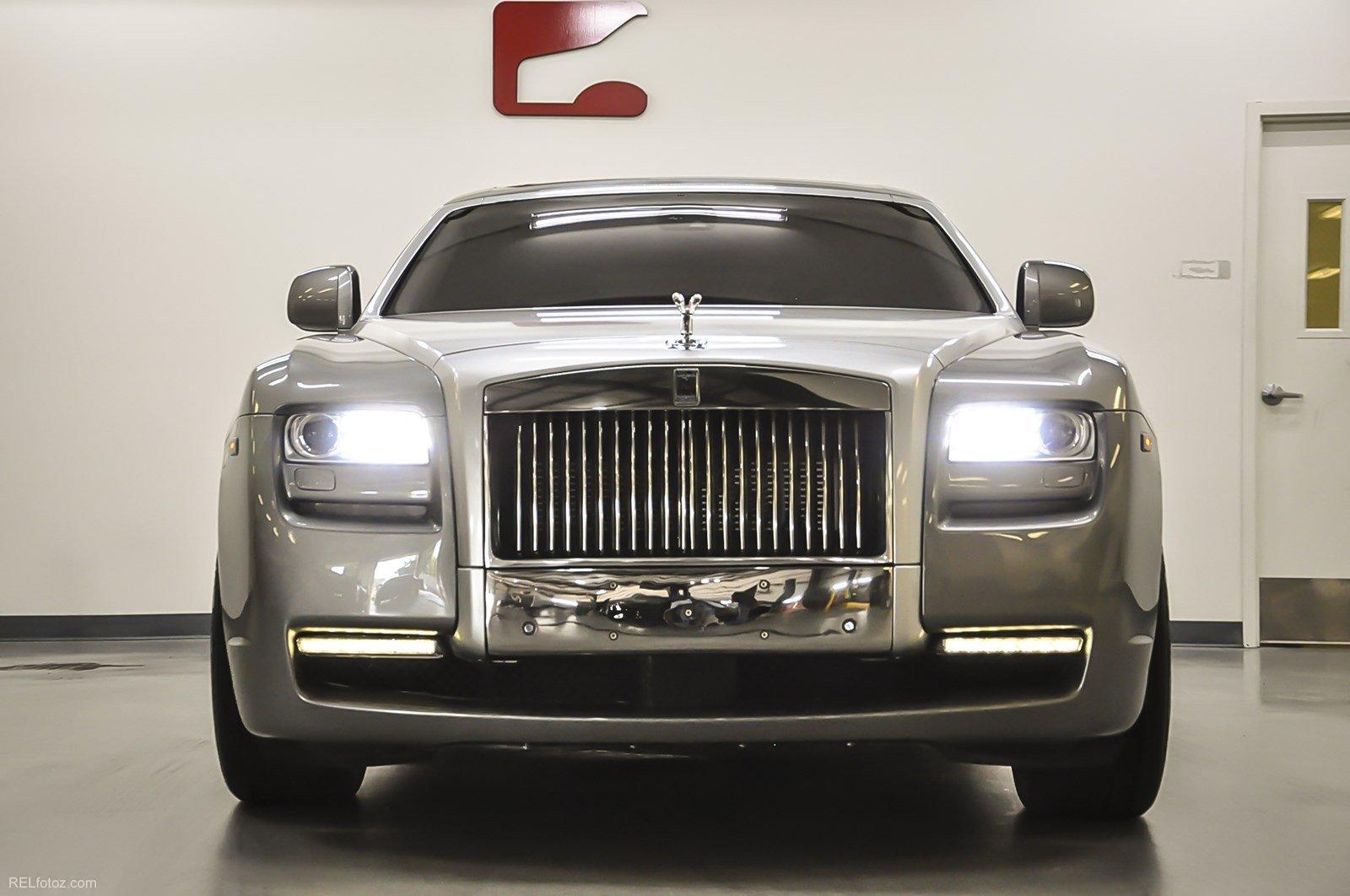 Used 2010 Rolls-Royce Ghost for sale Sold at Gravity Autos Marietta in Marietta GA 30060 3