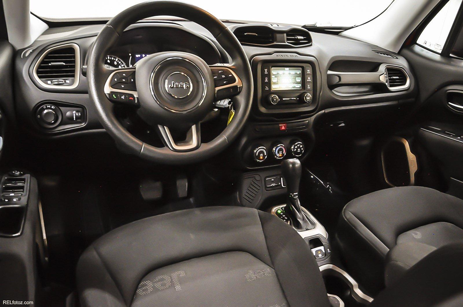 Used 2015 Jeep Renegade Sport for sale Sold at Gravity Autos Marietta in Marietta GA 30060 7