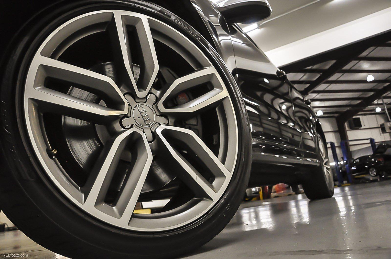 Used 2014 Audi SQ5 Prestige for sale Sold at Gravity Autos Marietta in Marietta GA 30060 28