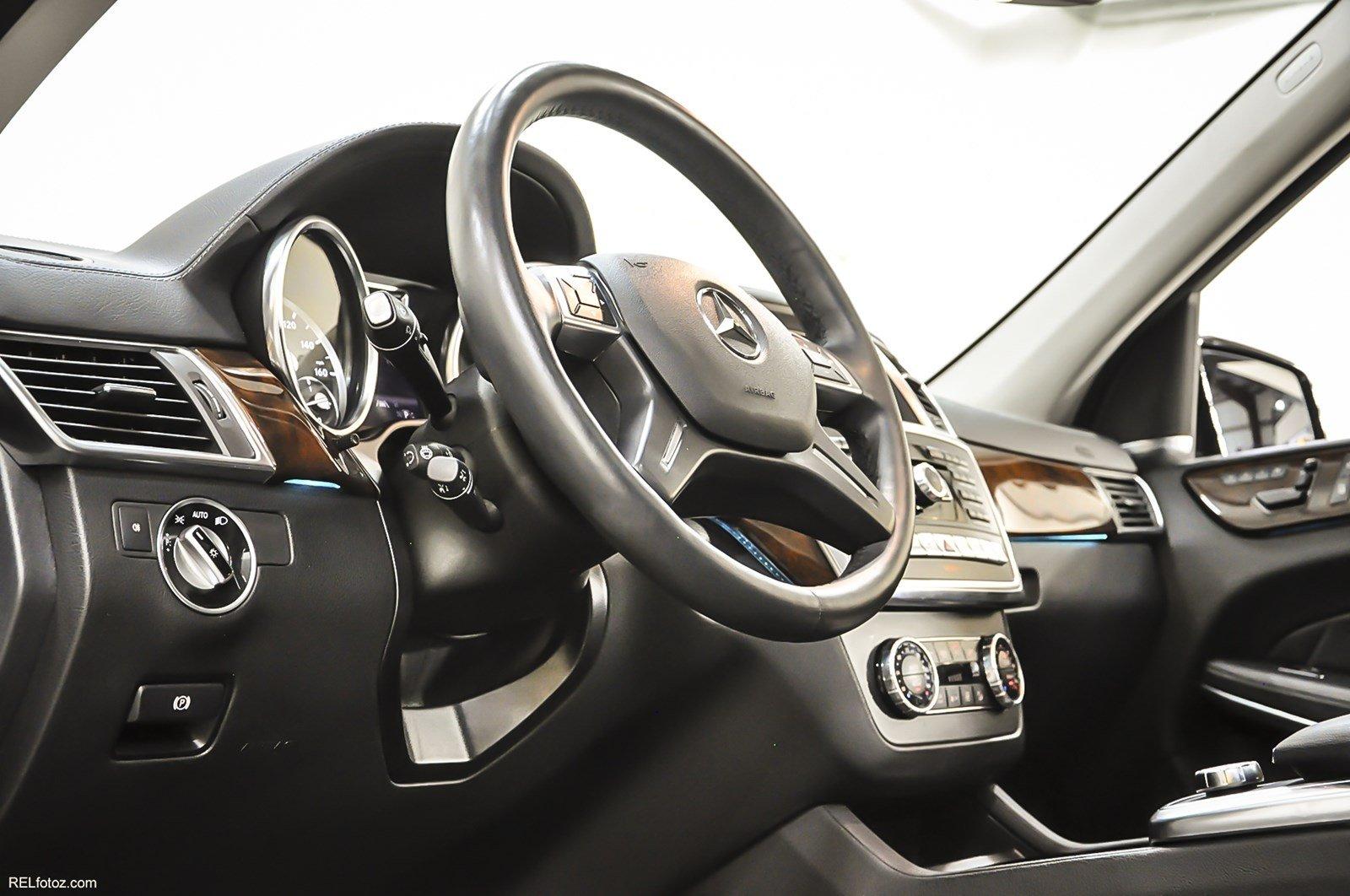 Used 2013 Mercedes-Benz GL-Class GL 550 for sale Sold at Gravity Autos Marietta in Marietta GA 30060 11