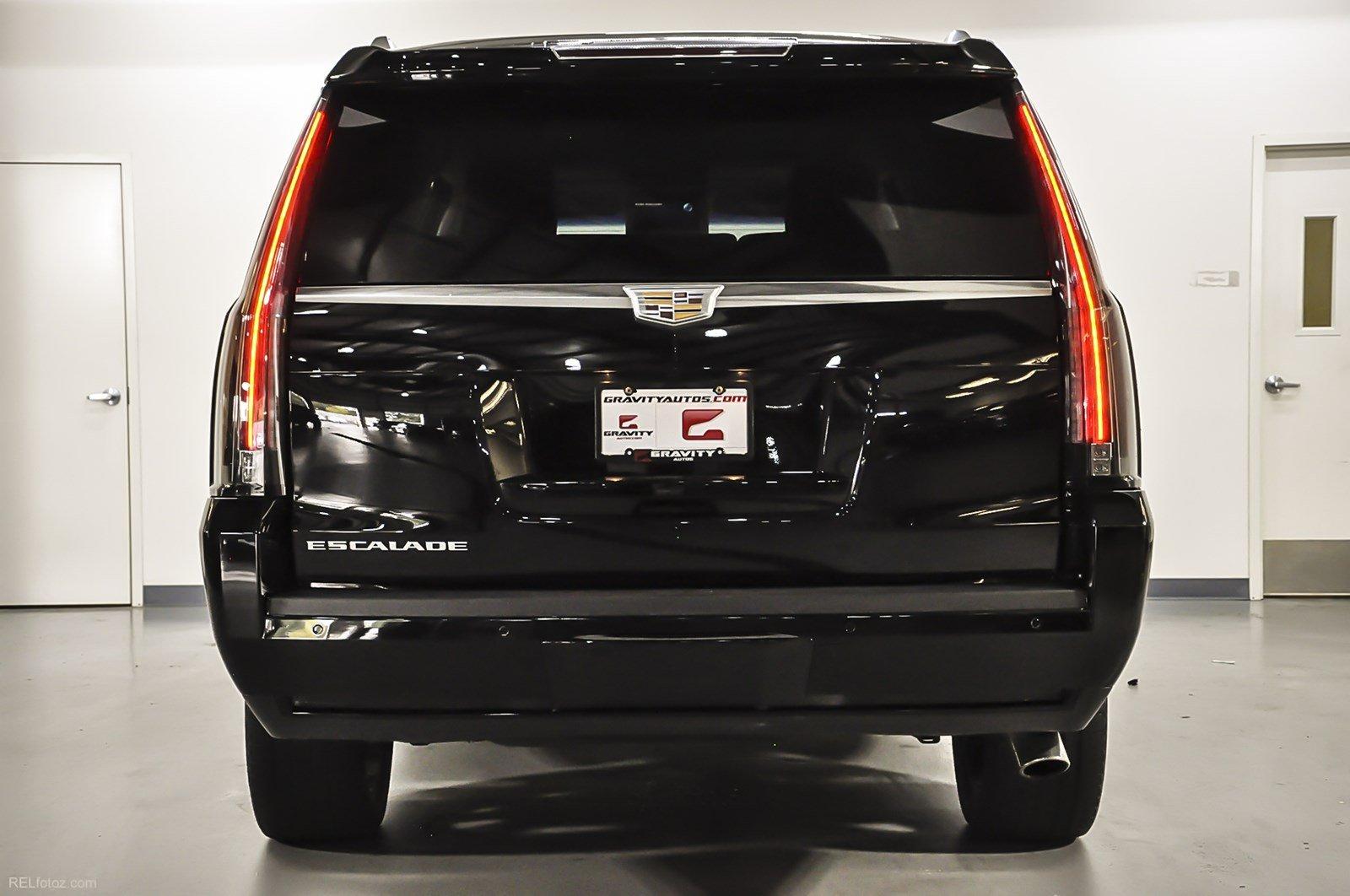 Used 2015 Cadillac Escalade ESV Luxury for sale Sold at Gravity Autos Marietta in Marietta GA 30060 5