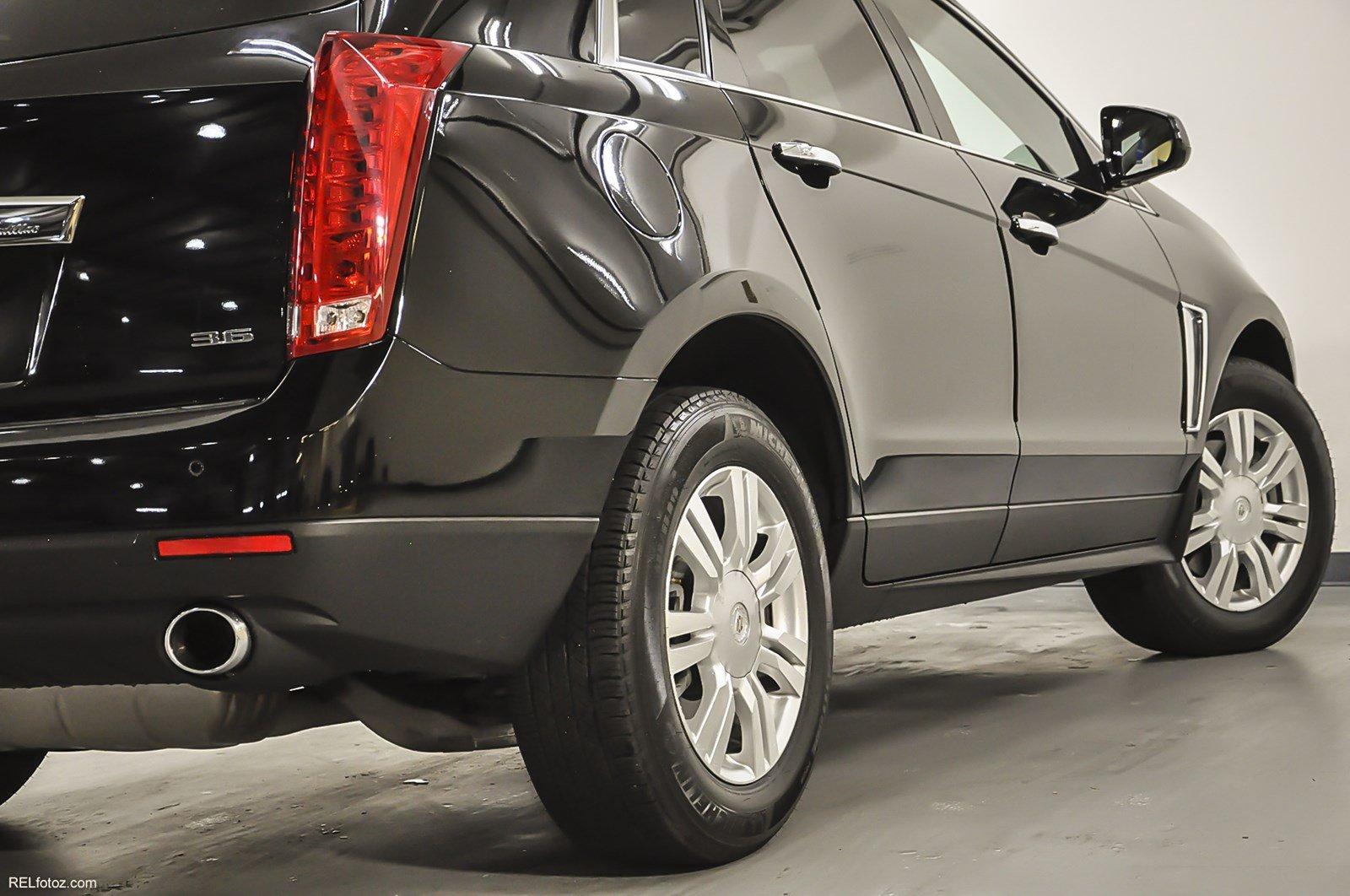 Used 2013 Cadillac SRX Luxury Collection for sale Sold at Gravity Autos Marietta in Marietta GA 30060 7