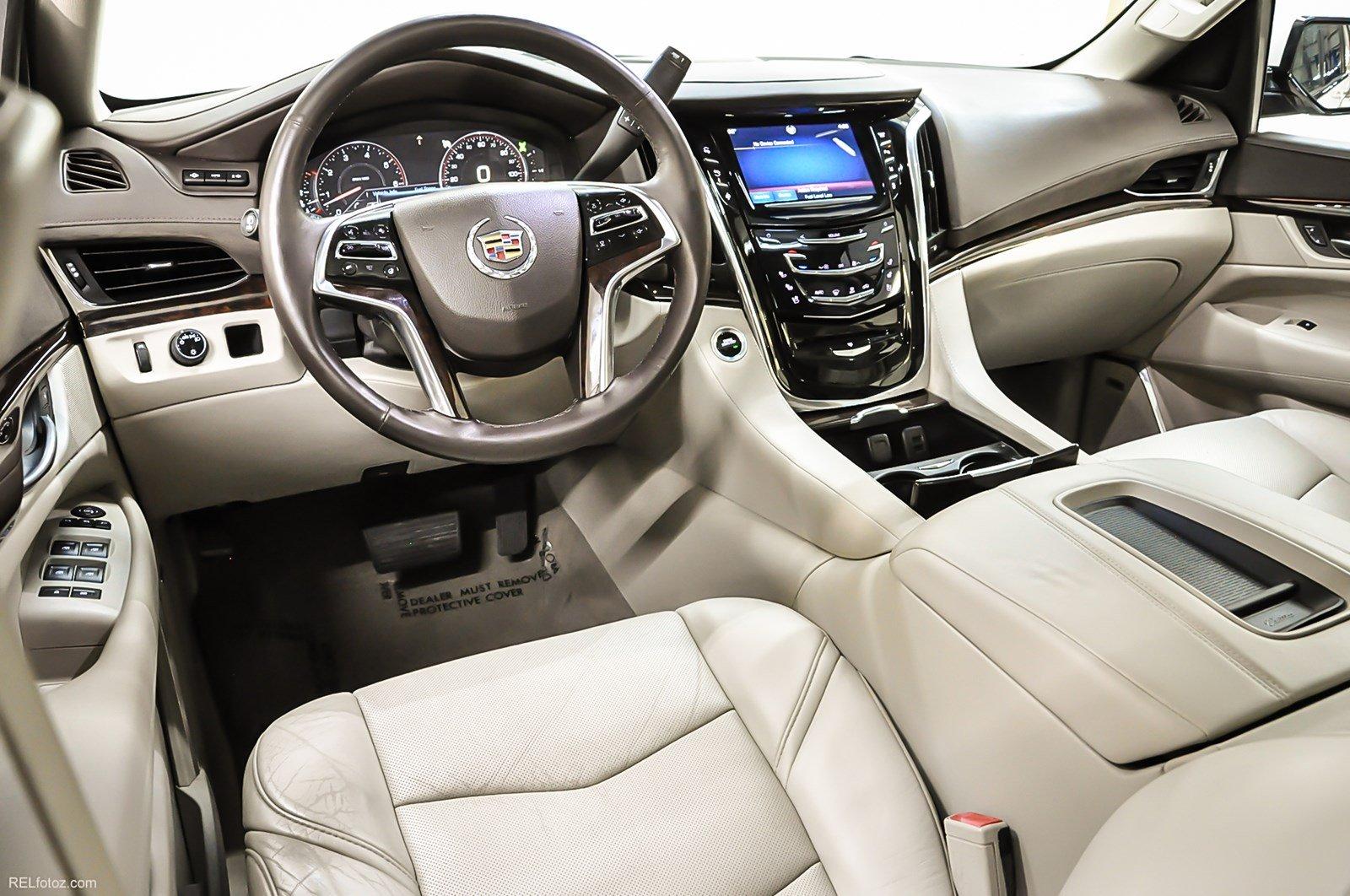 Used 2015 Cadillac Escalade ESV Luxury for sale Sold at Gravity Autos Marietta in Marietta GA 30060 9