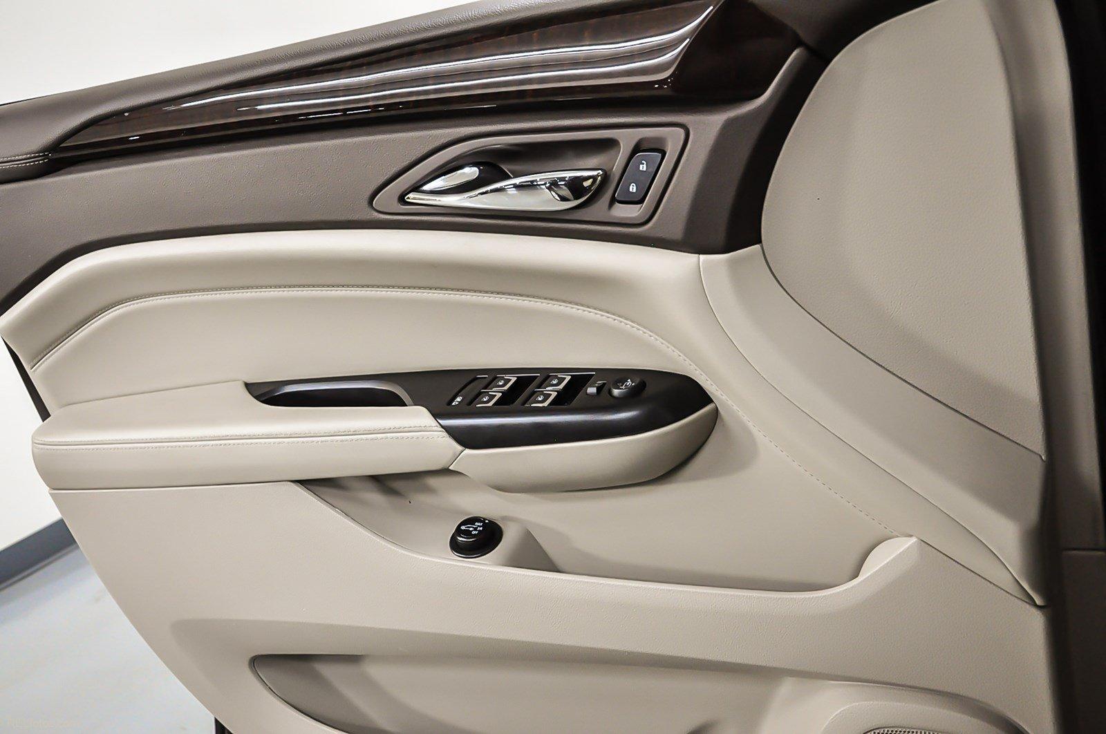 Used 2015 Cadillac SRX Luxury for sale Sold at Gravity Autos Marietta in Marietta GA 30060 19