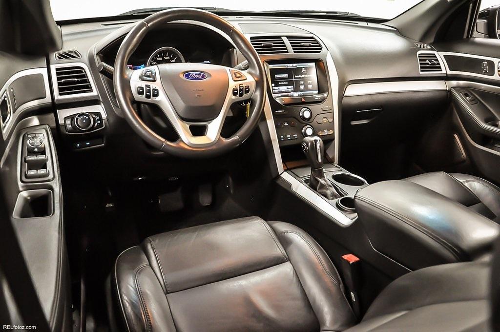 Used 2014 Ford Explorer XLT for sale Sold at Gravity Autos Marietta in Marietta GA 30060 9