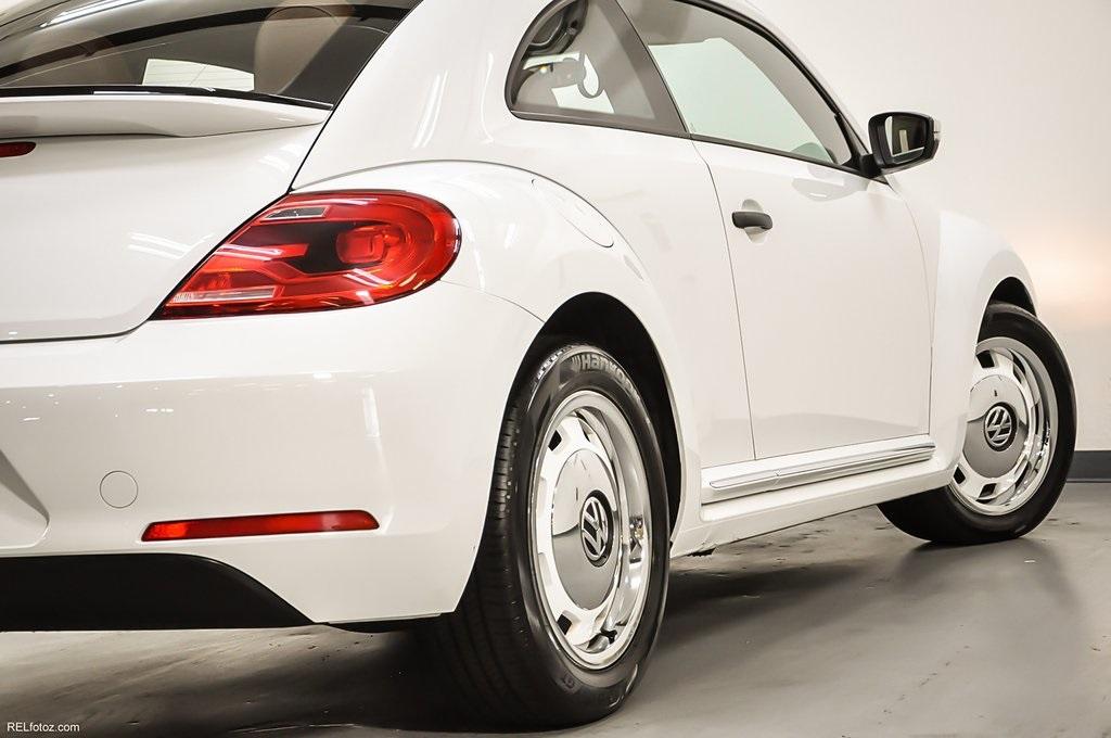 Used 2015 Volkswagen Beetle 1.8T Classic for sale Sold at Gravity Autos Marietta in Marietta GA 30060 7