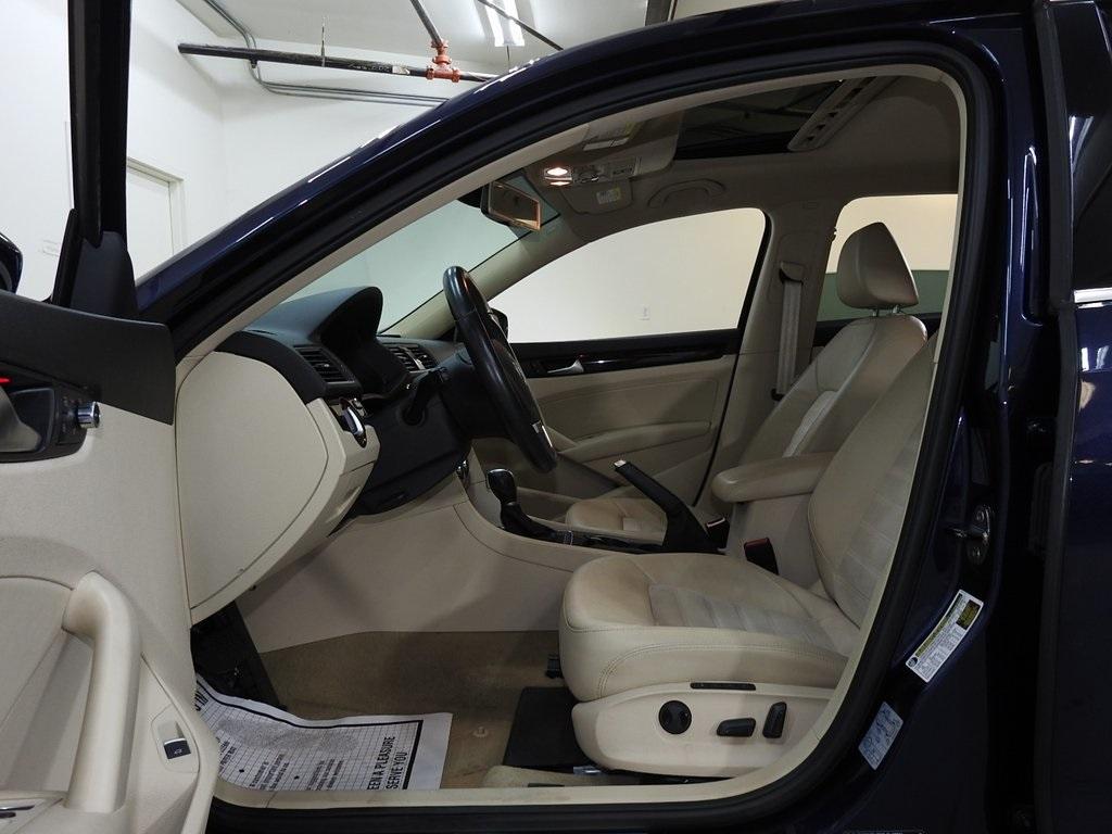 Used 2014 Volkswagen Passat TDI SEL Premium for sale Sold at Gravity Autos Marietta in Marietta GA 30060 38