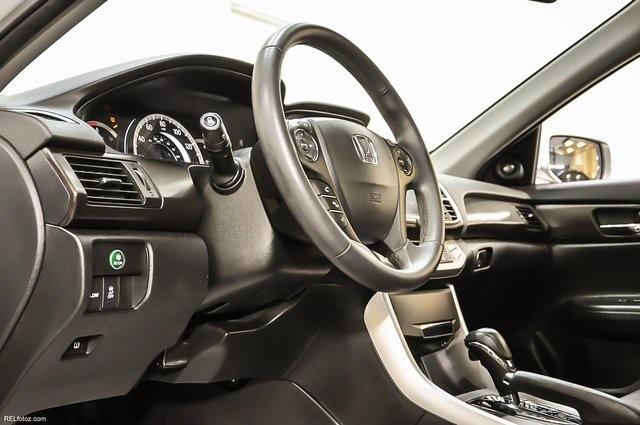 Used 2014 Honda Accord EX-L for sale Sold at Gravity Autos Marietta in Marietta GA 30060 9
