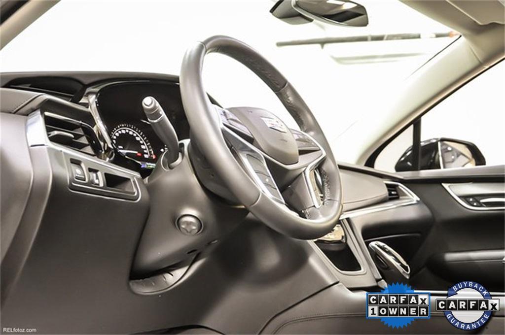 Used 2017 Cadillac XT5 Luxury for sale Sold at Gravity Autos Marietta in Marietta GA 30060 9