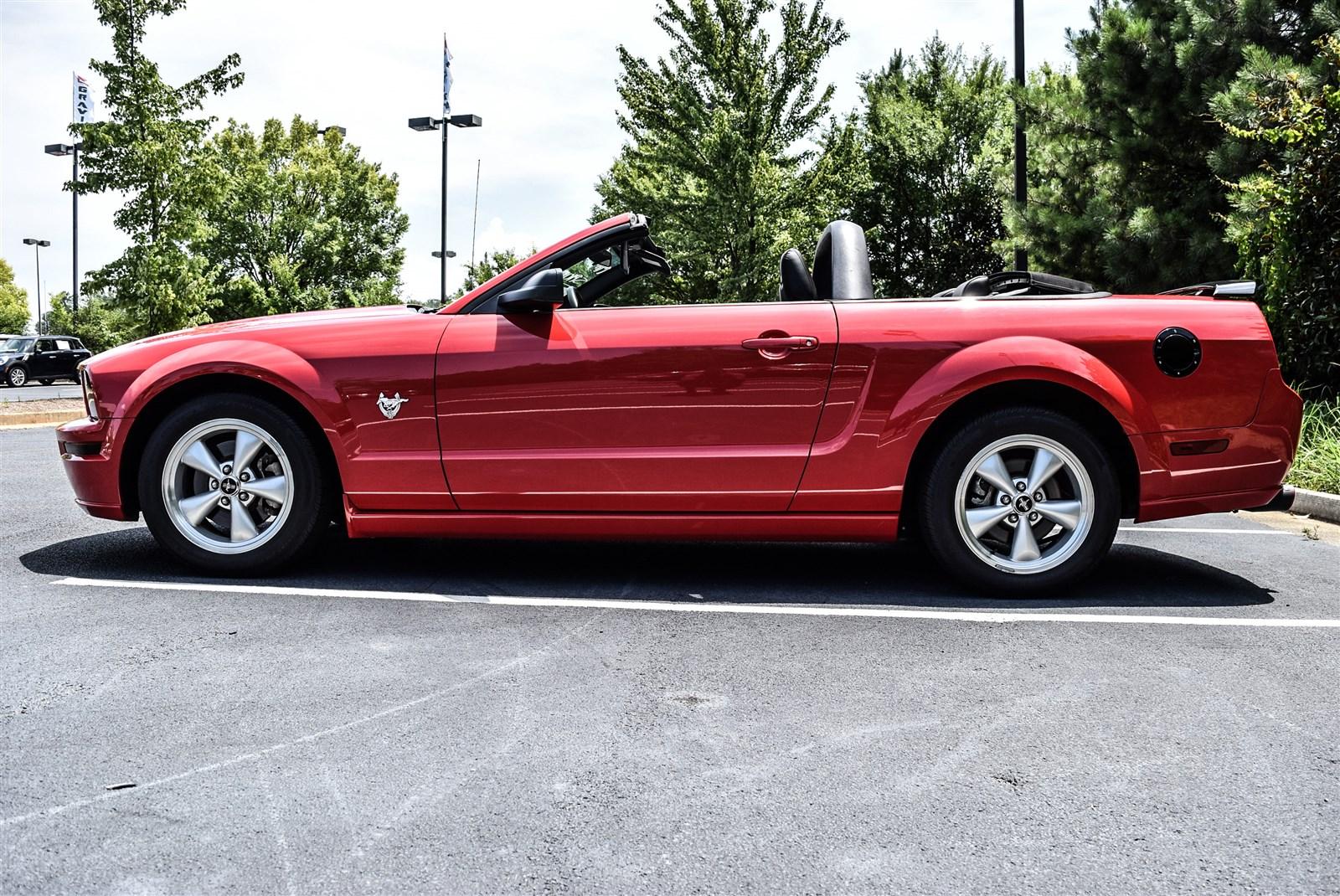 Used 2009 Ford Mustang GT Premium for sale Sold at Gravity Autos Marietta in Marietta GA 30060 21