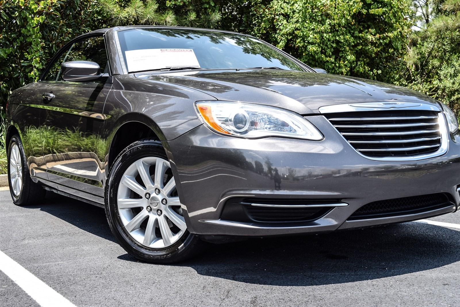 Used 2014 Chrysler 200 Touring for sale Sold at Gravity Autos Marietta in Marietta GA 30060 47