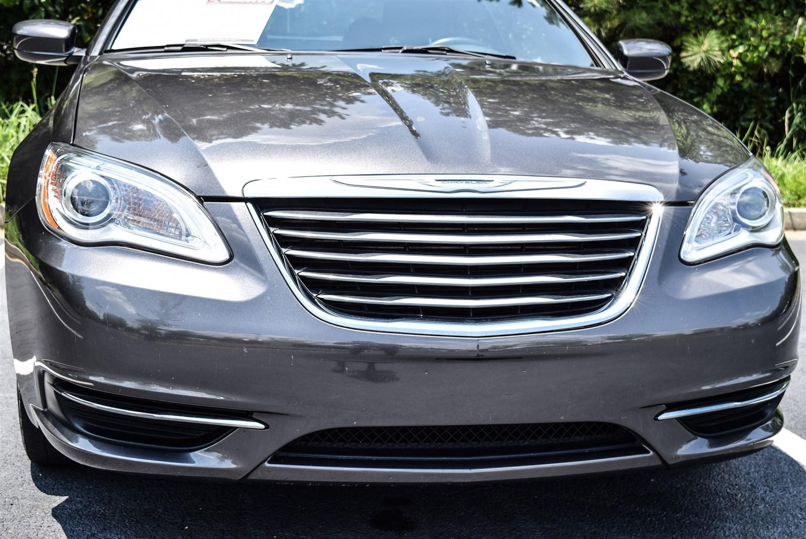 Used 2014 Chrysler 200 Touring for sale Sold at Gravity Autos Marietta in Marietta GA 30060 7