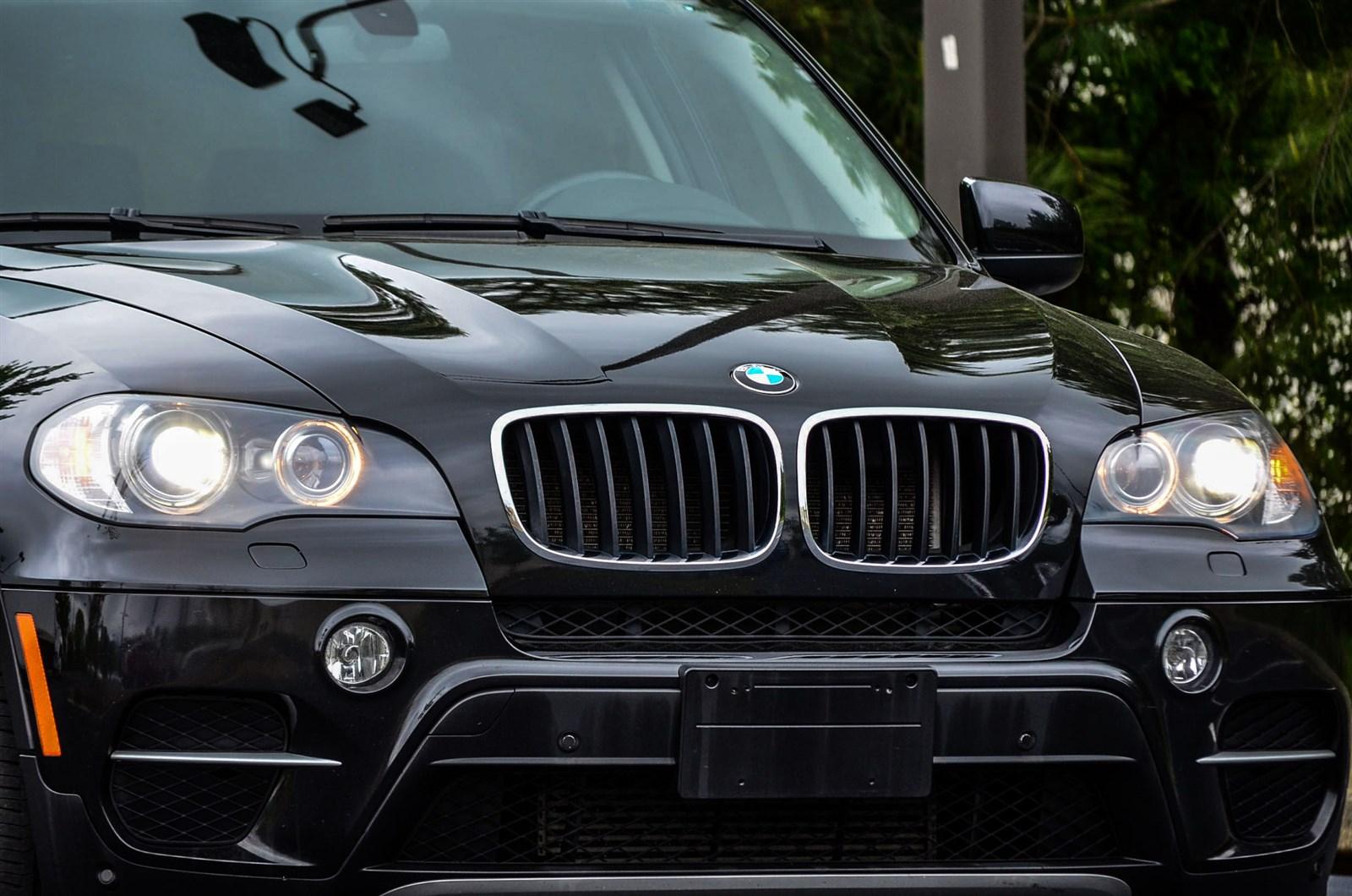 Used 2011 BMW X5 35i Premium for sale Sold at Gravity Autos Marietta in Marietta GA 30060 6