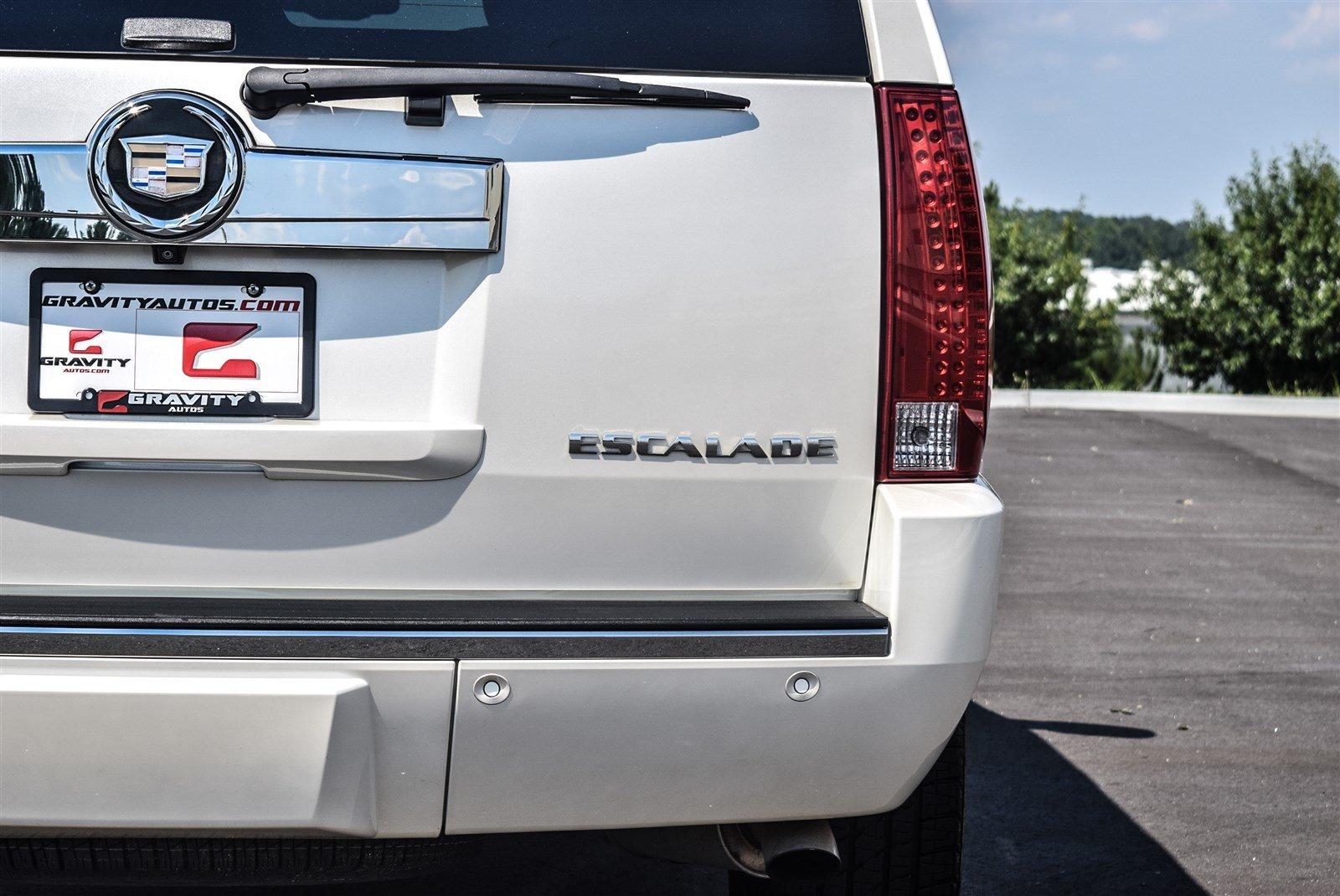 Used 2011 Cadillac Escalade Premium for sale Sold at Gravity Autos Marietta in Marietta GA 30060 20