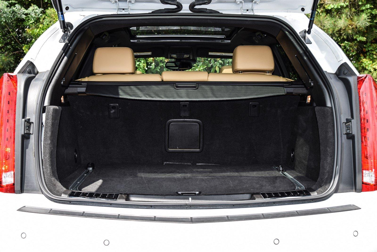 Used 2014 Cadillac SRX Premium Collection for sale Sold at Gravity Autos Marietta in Marietta GA 30060 20