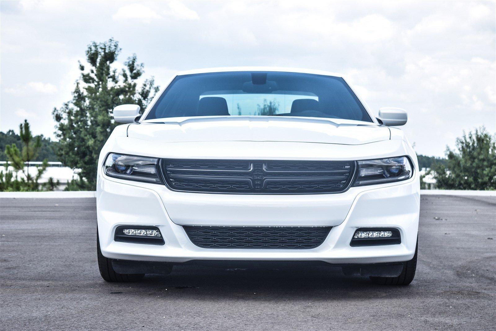 Used 2015 Dodge Charger SXT for sale Sold at Gravity Autos Marietta in Marietta GA 30060 3