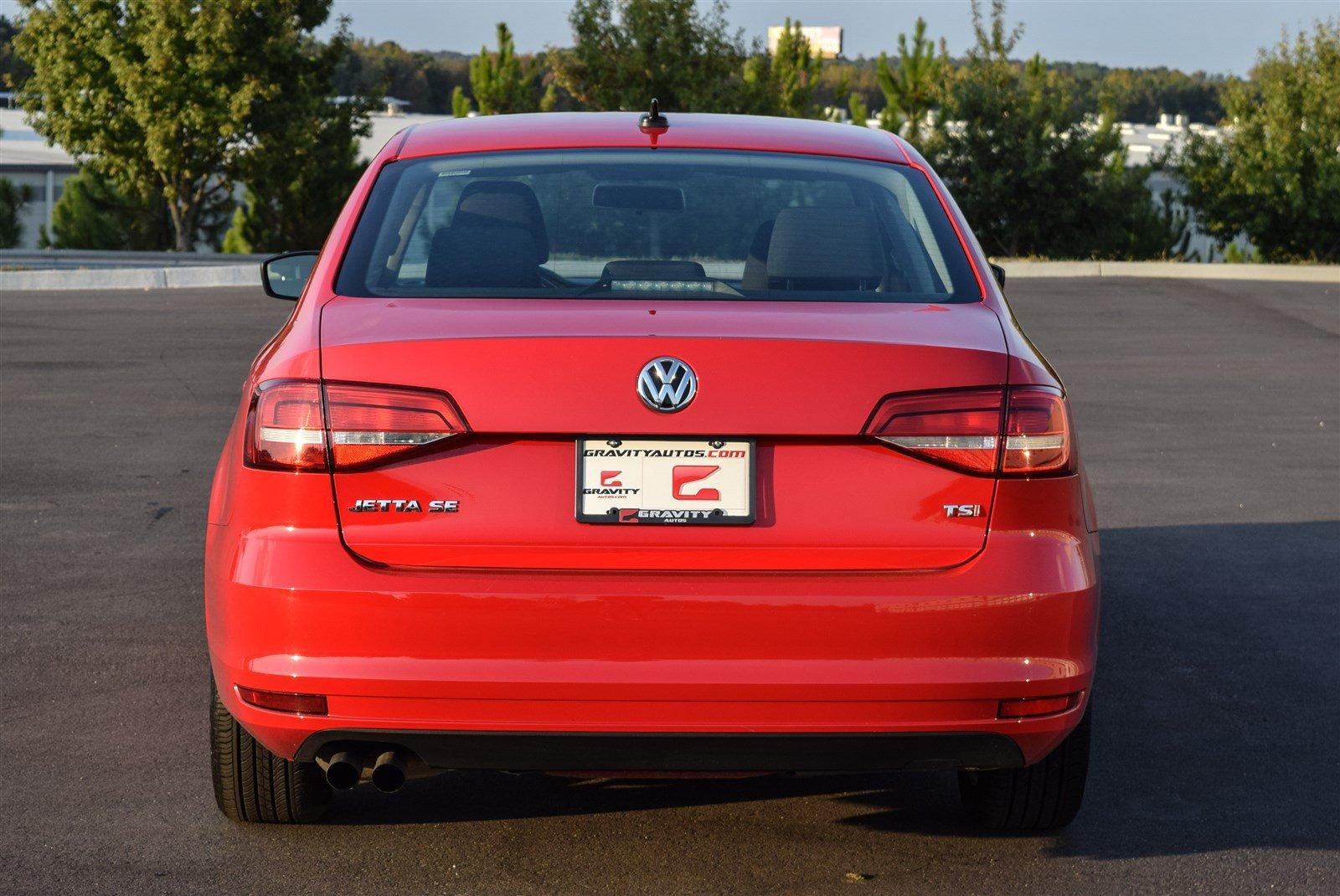 Used 2015 Volkswagen Jetta Sedan 1.8T SE for sale Sold at Gravity Autos Marietta in Marietta GA 30060 17