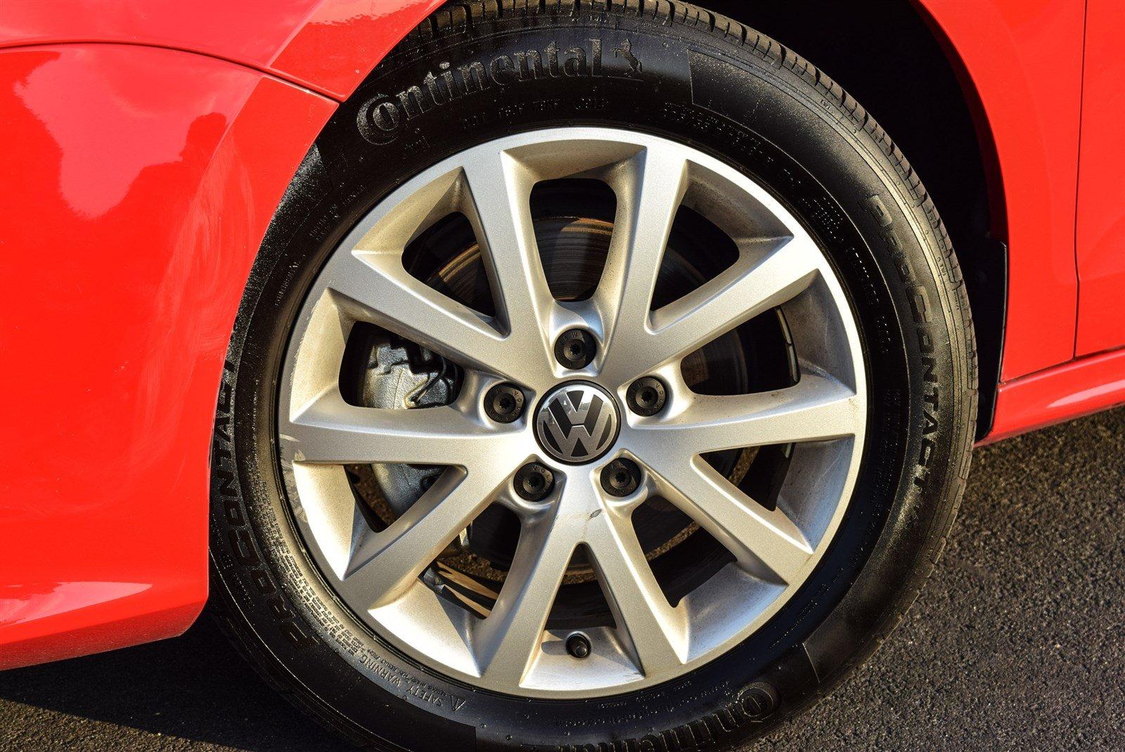 Used 2015 Volkswagen Jetta Sedan 1.8T SE for sale Sold at Gravity Autos Marietta in Marietta GA 30060 22