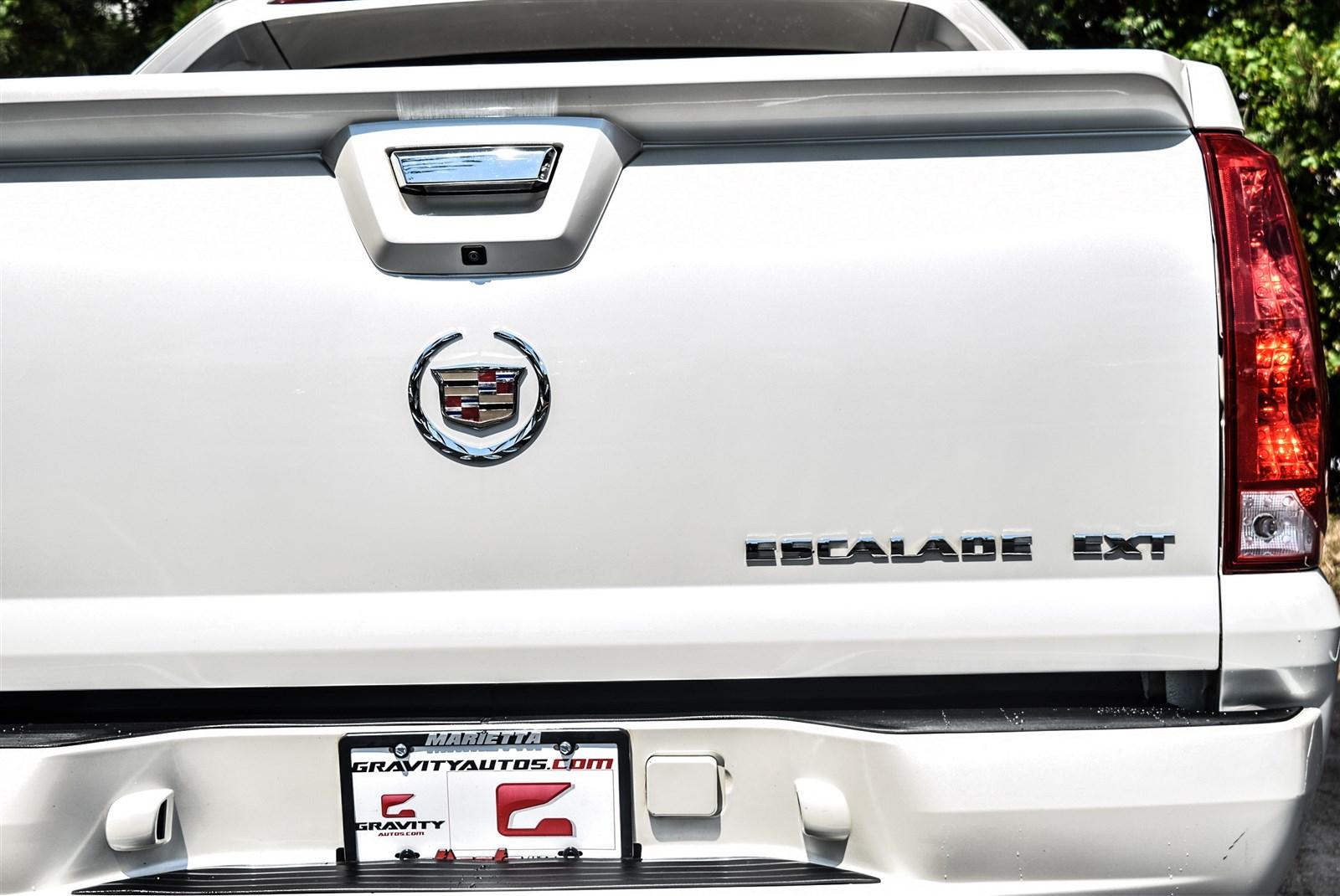 Used 2008 Cadillac Escalade EXT for sale Sold at Gravity Autos Marietta in Marietta GA 30060 11