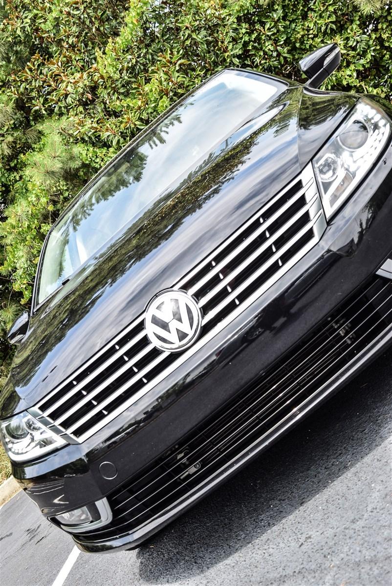 Used 2013 Volkswagen CC Lux for sale Sold at Gravity Autos Marietta in Marietta GA 30060 10