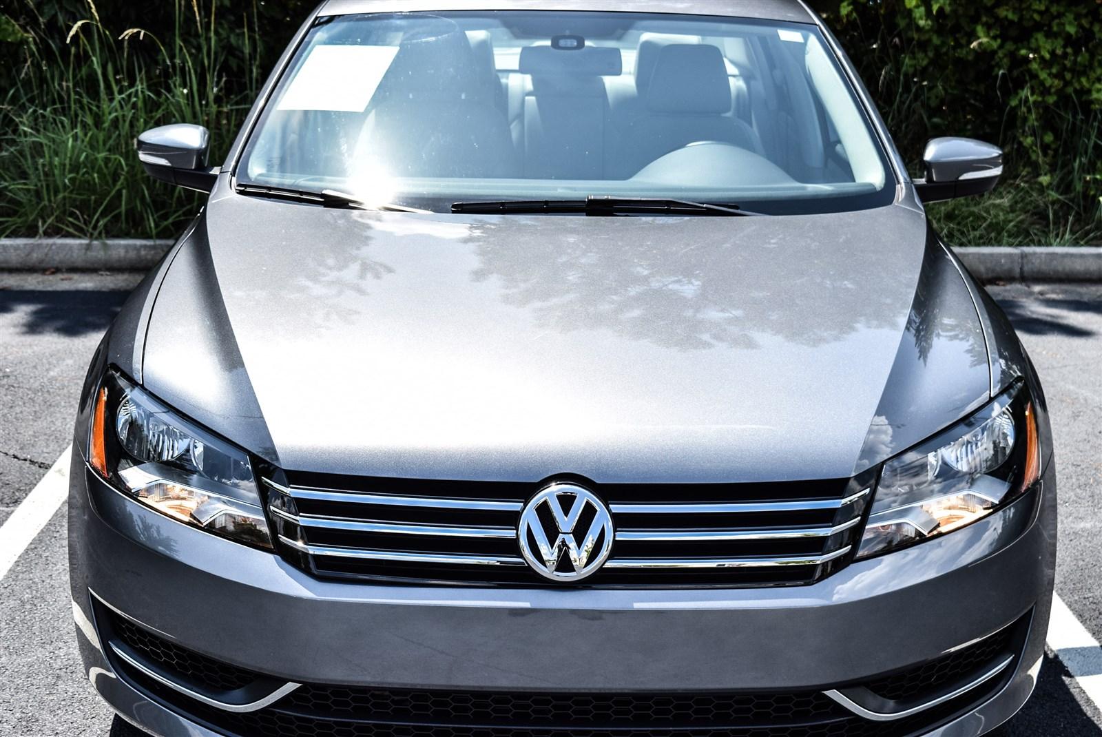 Used 2012 Volkswagen Passat SE for sale Sold at Gravity Autos Marietta in Marietta GA 30060 11