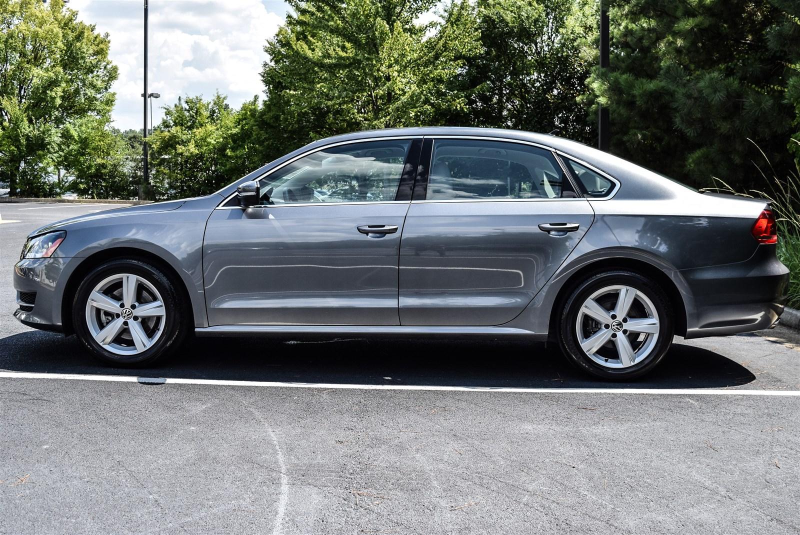 Used 2012 Volkswagen Passat SE for sale Sold at Gravity Autos Marietta in Marietta GA 30060 15