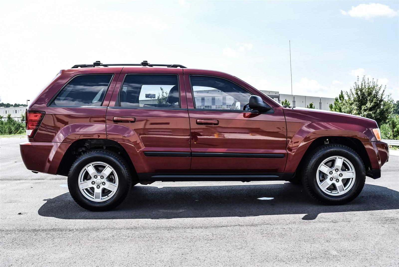 Used 2007 Jeep Grand Cherokee Laredo for sale Sold at Gravity Autos Marietta in Marietta GA 30060 24
