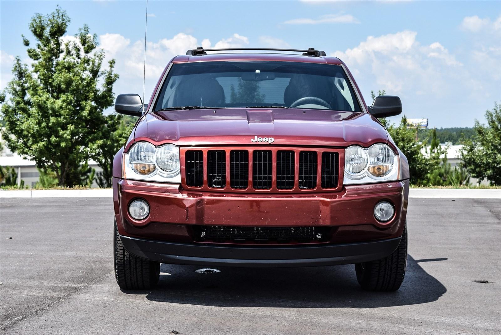 Used 2007 Jeep Grand Cherokee Laredo for sale Sold at Gravity Autos Marietta in Marietta GA 30060 4