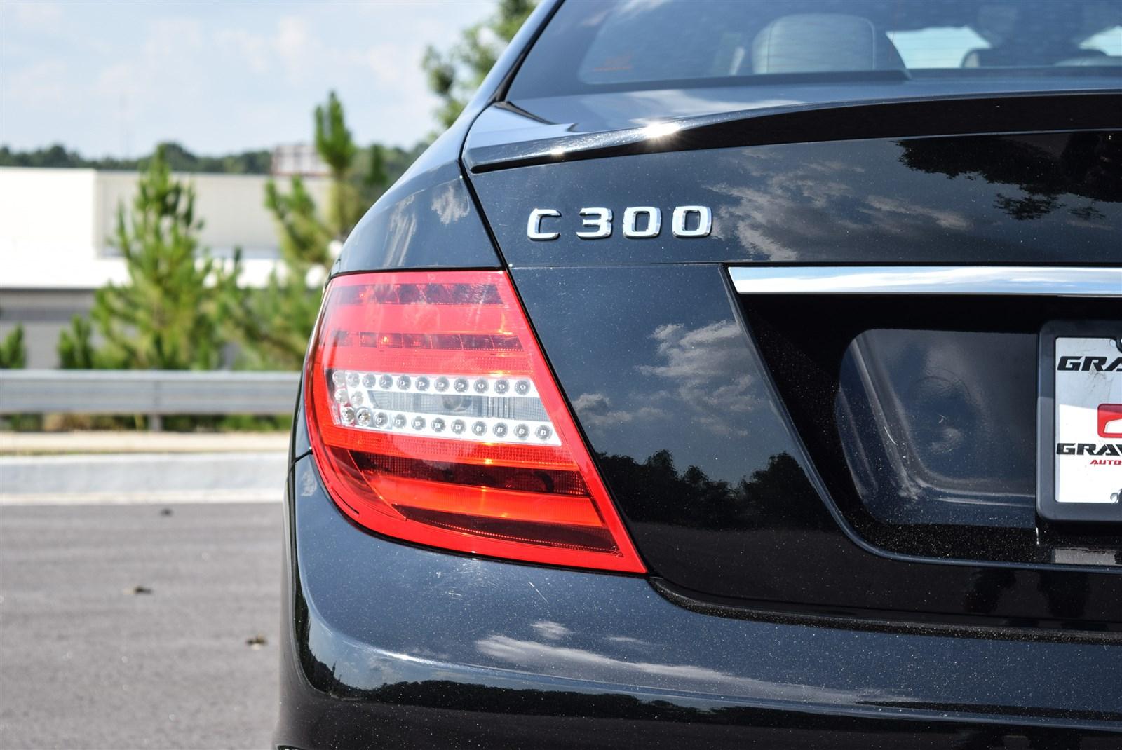 Used 2014 Mercedes-Benz C-Class C300 Luxury for sale Sold at Gravity Autos Marietta in Marietta GA 30060 15