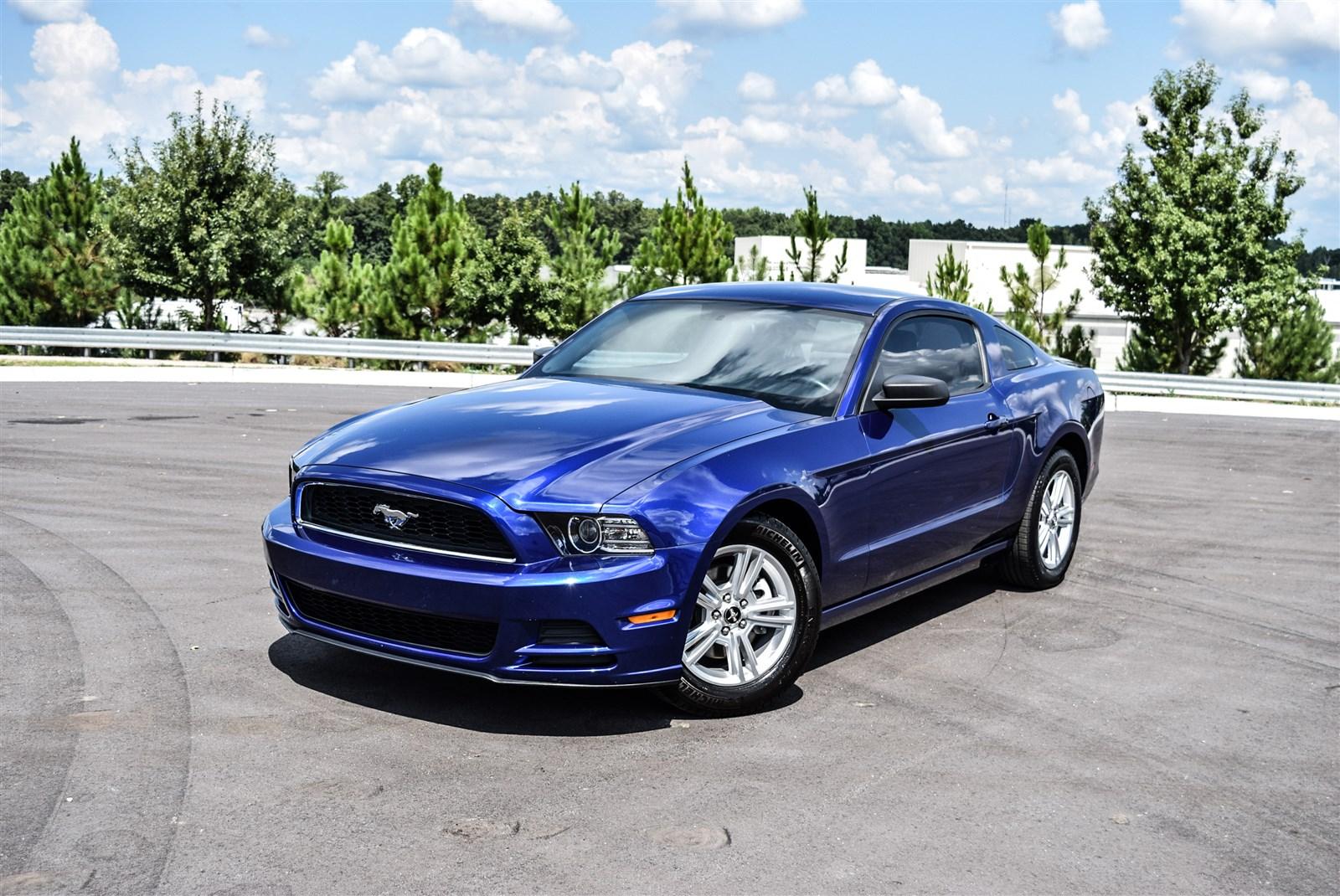 Used 2013 Ford Mustang V6 for sale Sold at Gravity Autos Marietta in Marietta GA 30060 6