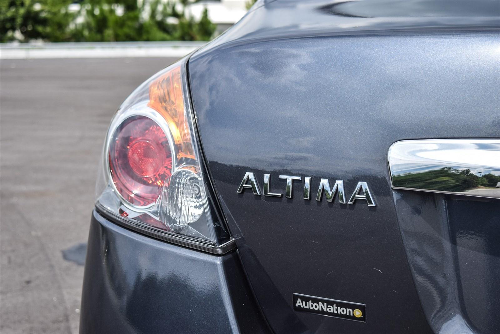 Used 2012 Nissan Altima 2.5 for sale Sold at Gravity Autos Marietta in Marietta GA 30060 13
