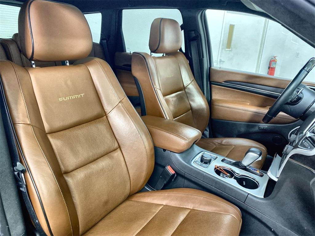 Used 2018 Jeep Grand Cherokee Summit for sale $35,998 at Gravity Autos Marietta in Marietta GA 30060 14
