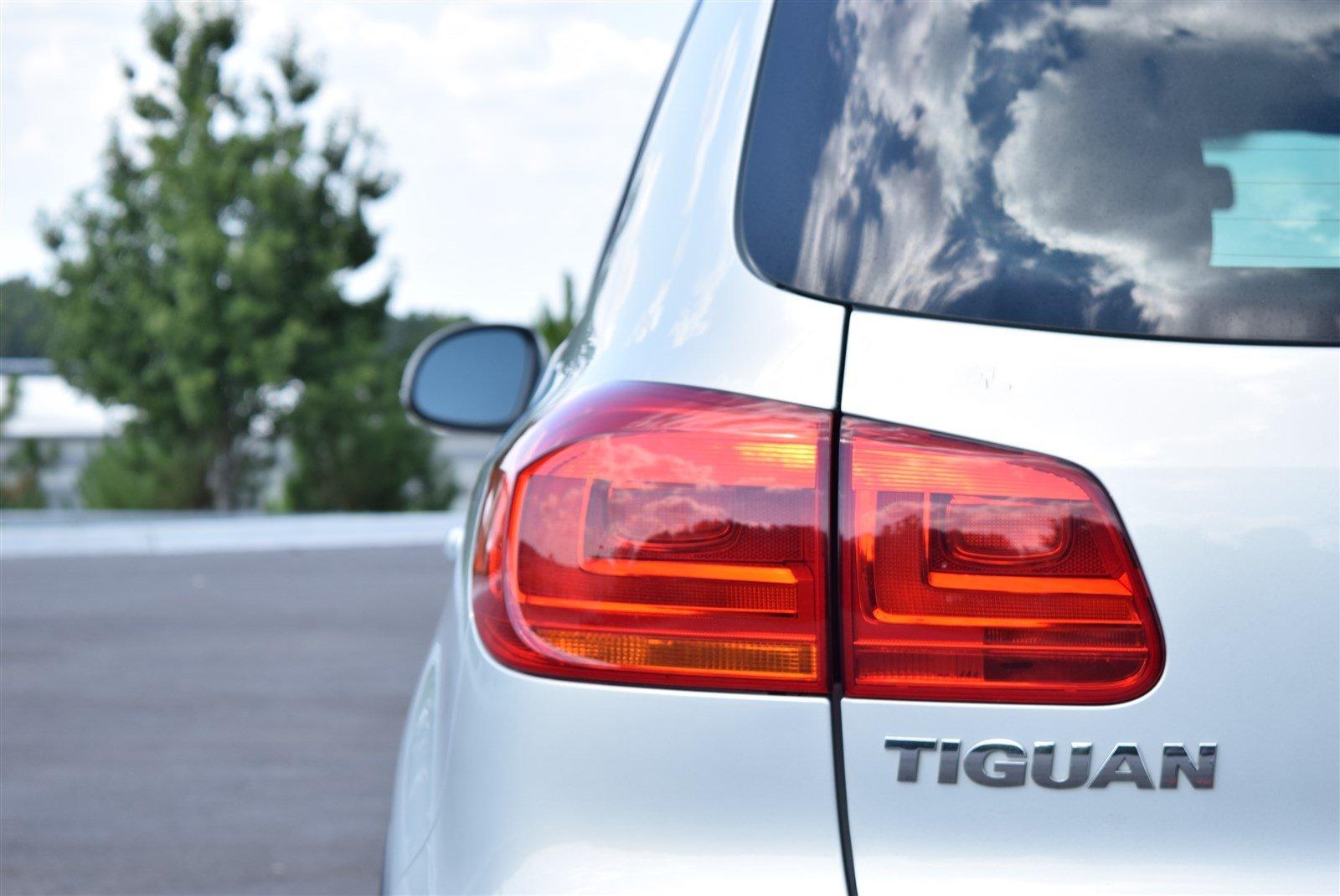 Used 2012 Volkswagen Tiguan SE for sale Sold at Gravity Autos Marietta in Marietta GA 30060 18