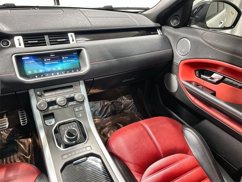 Used 2019 Land Rover Range Rover Evoque HSE Dynamic for sale $46,172 at Gravity Autos Marietta in Marietta GA 30060 36