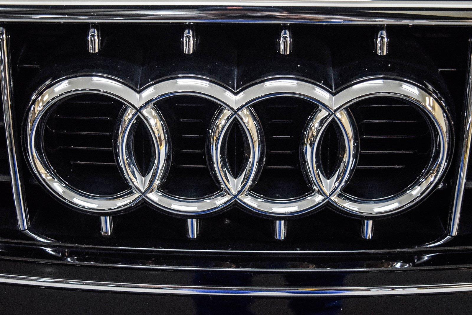 Used 2013 Audi Q7 3.0T S line Prestige for sale Sold at Gravity Autos Marietta in Marietta GA 30060 8