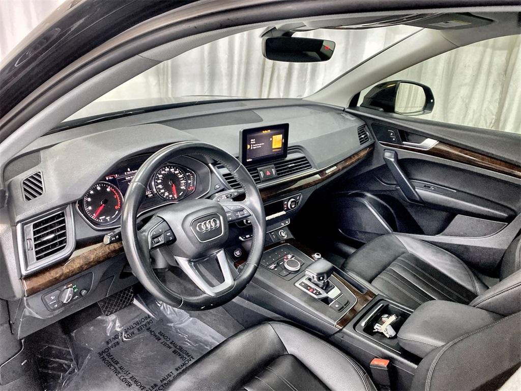 Used 2019 Audi Q5 2.0T Premium for sale $36,555 at Gravity Autos Marietta in Marietta GA 30060 37