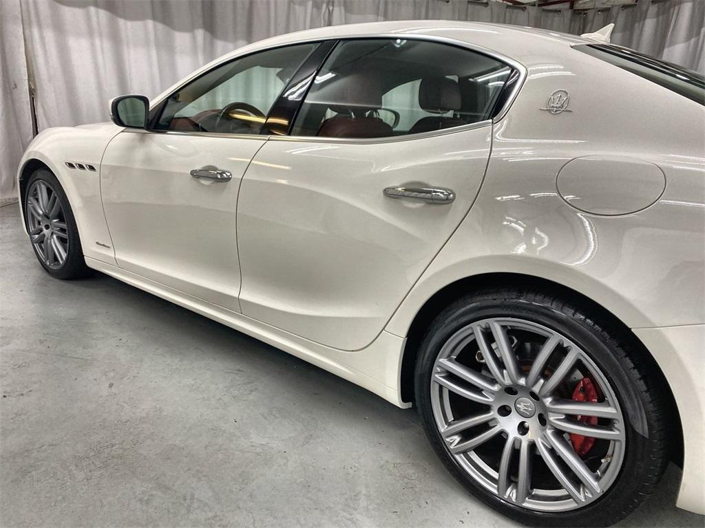 Used 2018 Maserati Ghibli S Q4 GranLusso for sale $46,526 at Gravity Autos Marietta in Marietta GA 30060 6