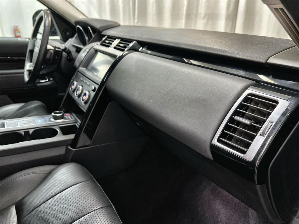 Used 2020 Land Rover Discovery SE for sale $46,759 at Gravity Autos Marietta in Marietta GA 30060 23
