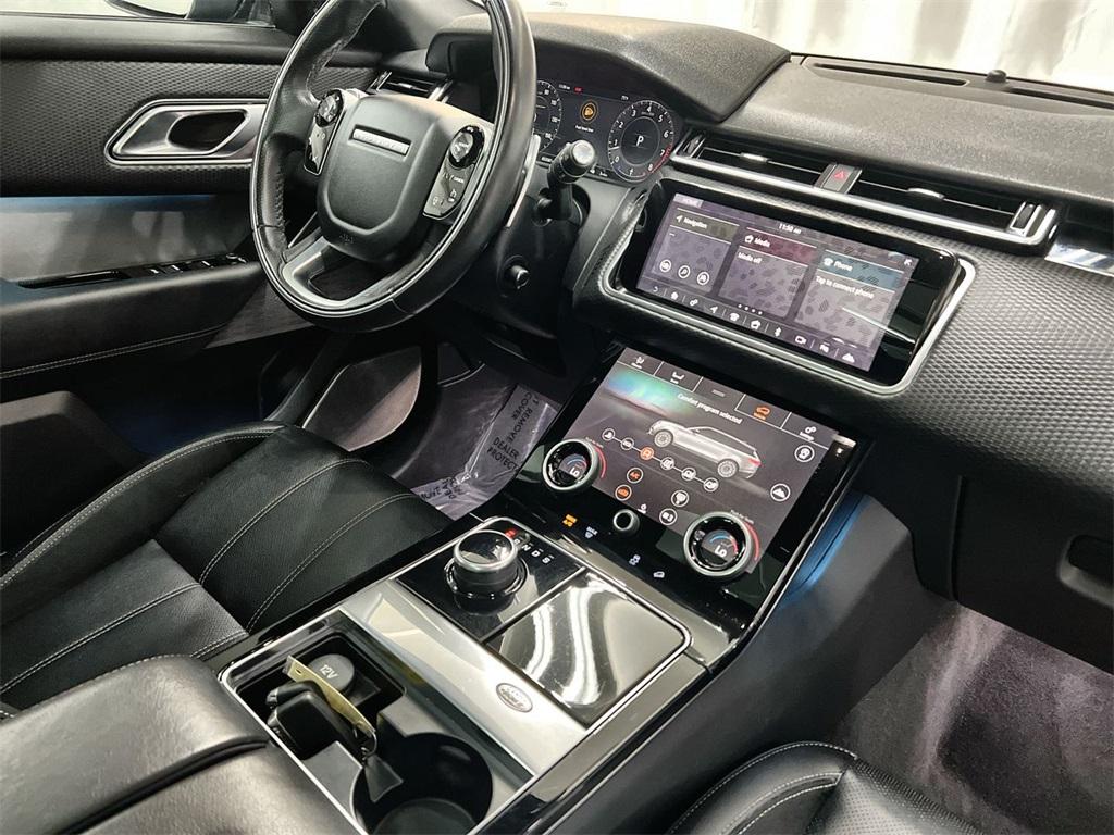 Used 2018 Land Rover Range Rover Velar P250 SE R-Dynamic for sale $48,888 at Gravity Autos Marietta in Marietta GA 30060 32