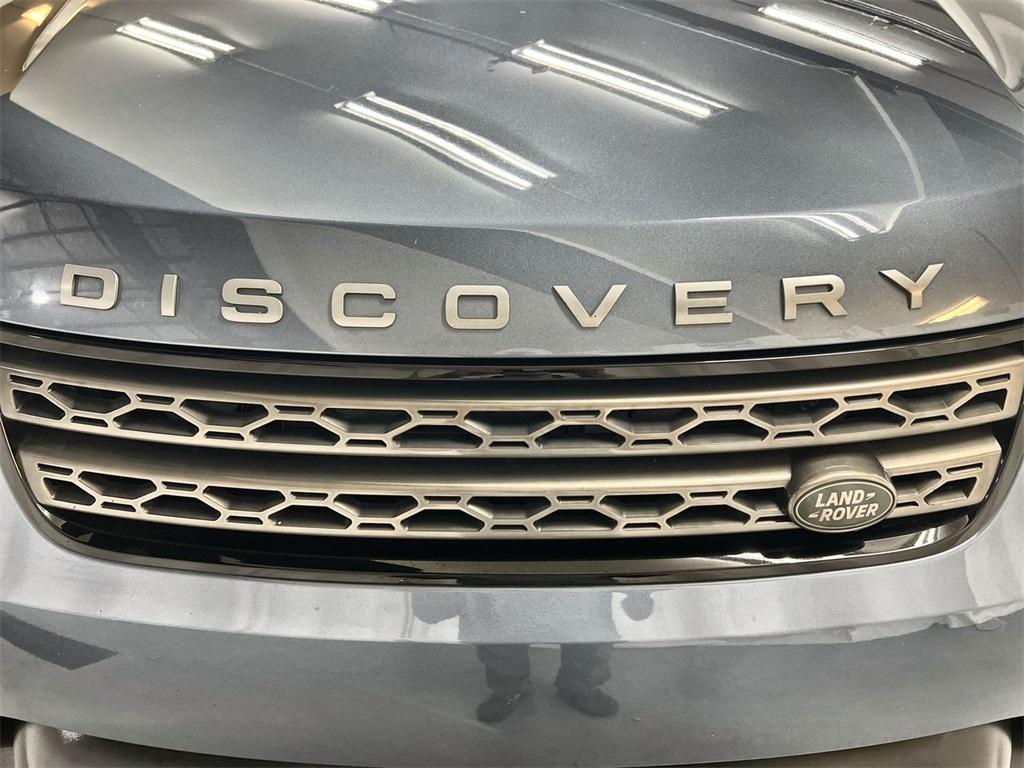 Used 2019 Land Rover Discovery SE for sale $38,998 at Gravity Autos Marietta in Marietta GA 30060 10