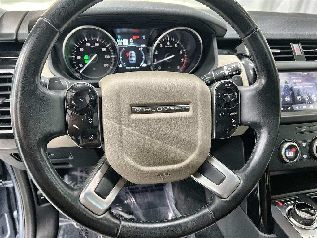 Used 2019 Land Rover Discovery SE for sale $38,998 at Gravity Autos Marietta in Marietta GA 30060 25