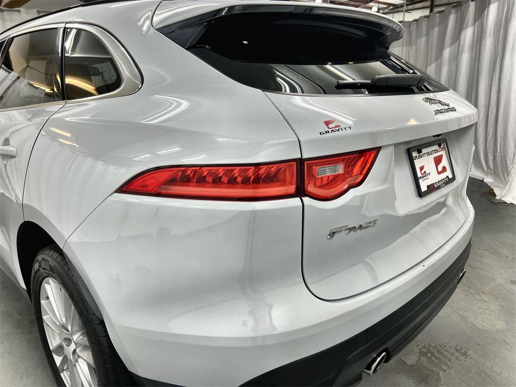Used 2017 Jaguar F-PACE 35t Prestige for sale $34,998 at Gravity Autos Marietta in Marietta GA 30060 9