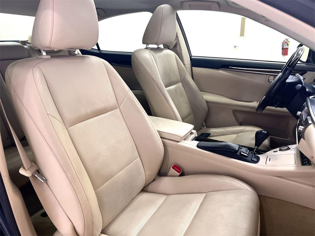 Used 2015 Lexus ES 350 for sale $25,662 at Gravity Autos Marietta in Marietta GA 30060 16