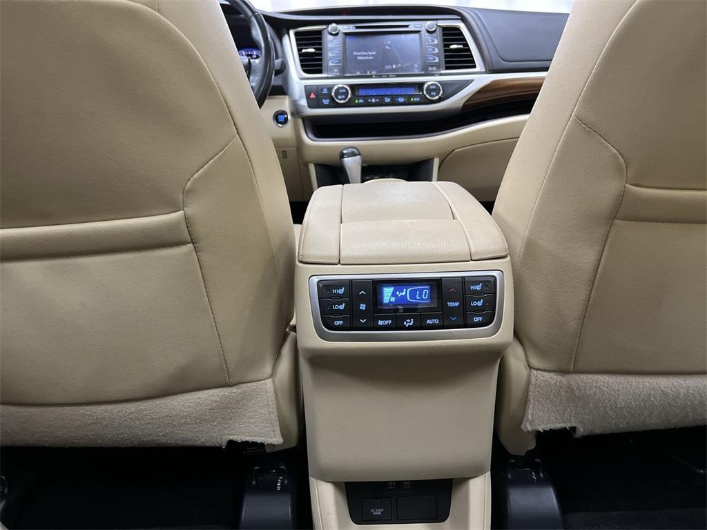 Used 2019 Toyota Highlander Limited for sale $38,919 at Gravity Autos Marietta in Marietta GA 30060 44