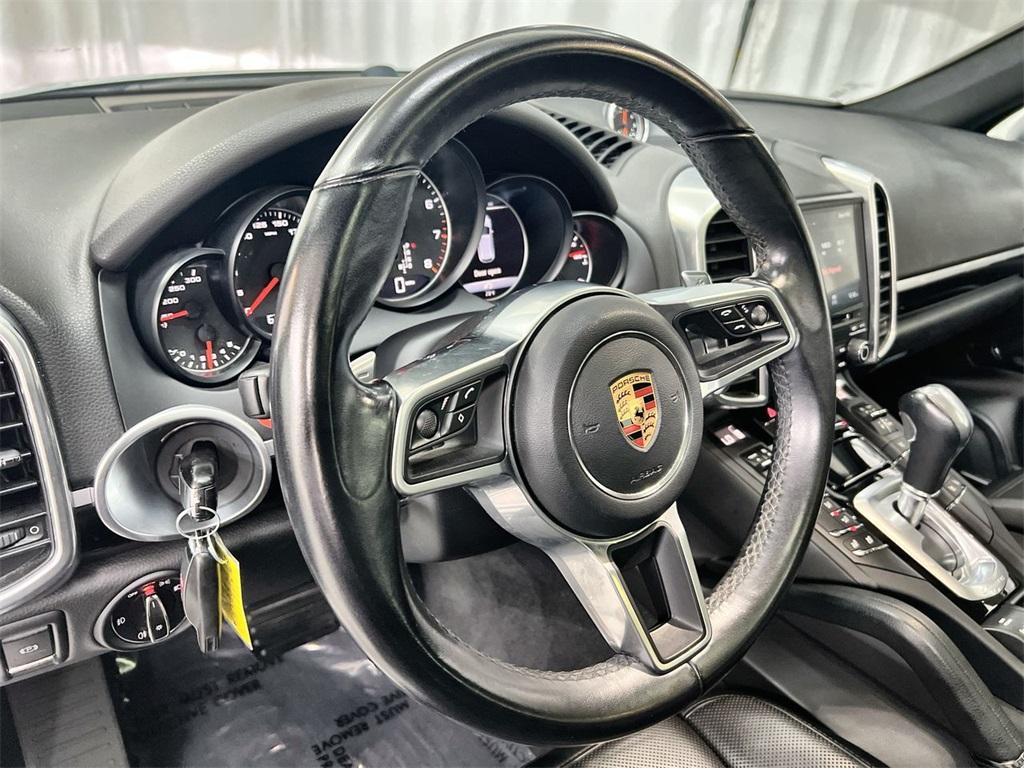 Used 2018 Porsche Cayenne Platinum Edition for sale $46,998 at Gravity Autos Marietta in Marietta GA 30060 22